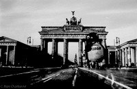 Berlin - contrastes - 1993 (épreuve argentique - Ilford FP4+) (15 sur 18)